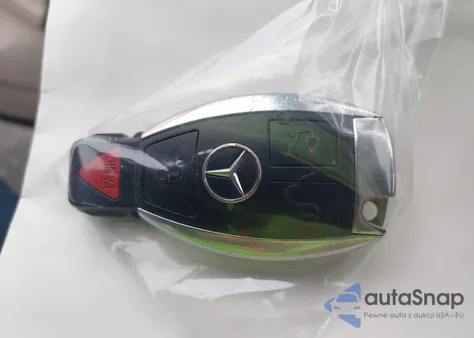 2016 Mercedes-Benz S 550 from USA, damaged, VIN WDDUG8CB2GA227600